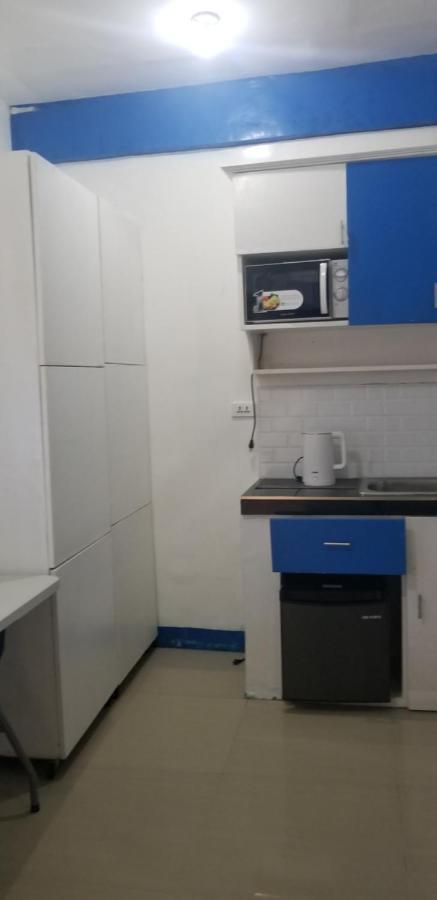 Innsite Room Rentals Pasay Exterior photo